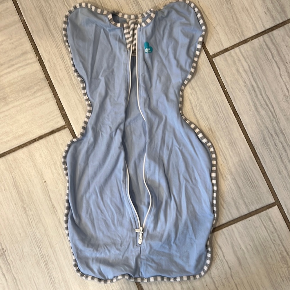 Love to dream swaddle Small (7-13 pounds)